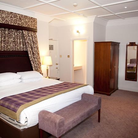 The Lymm Hotel 外观 照片