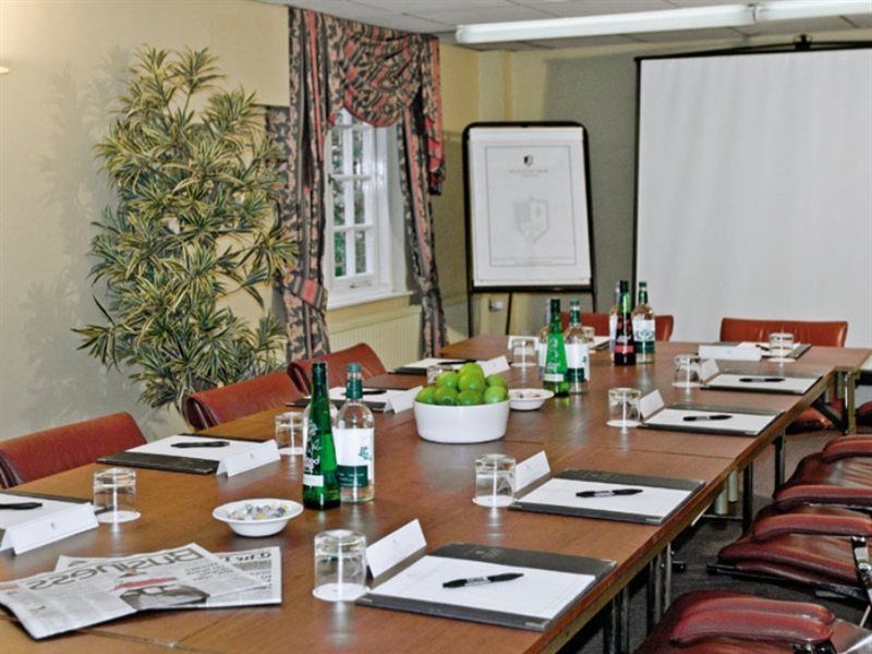 The Lymm Hotel 外观 照片