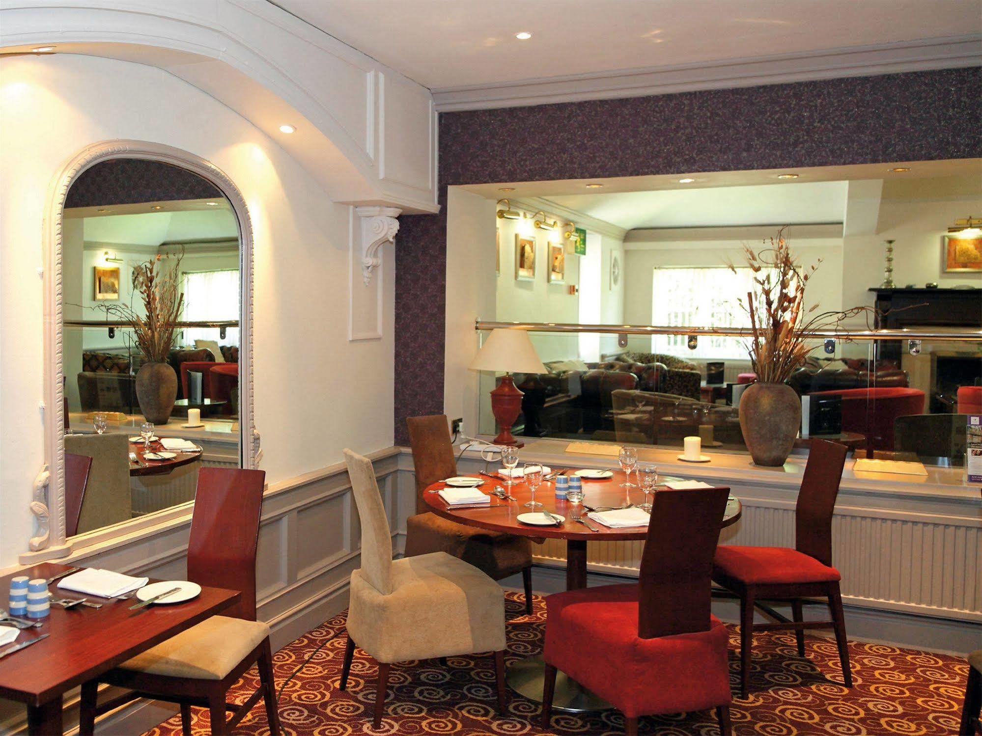 The Lymm Hotel 外观 照片