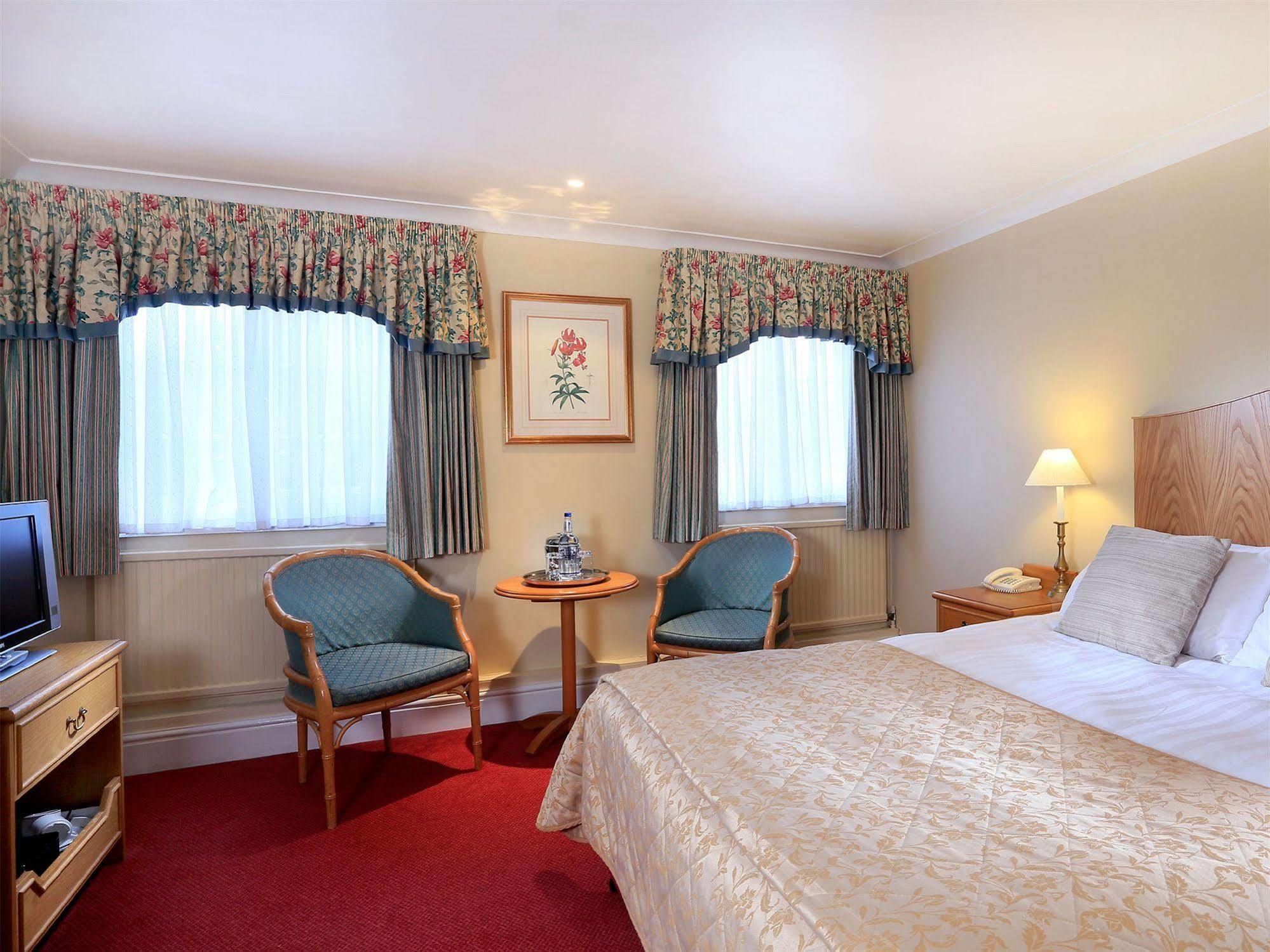 The Lymm Hotel 外观 照片