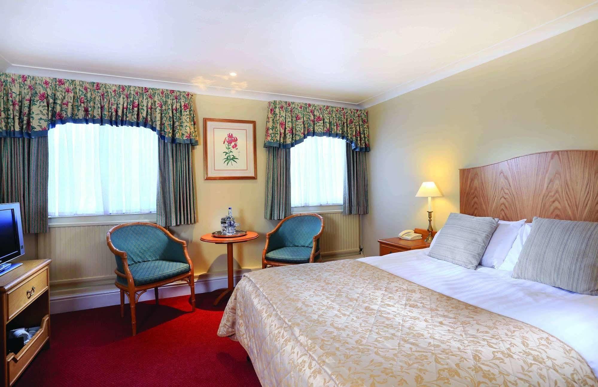 The Lymm Hotel 外观 照片