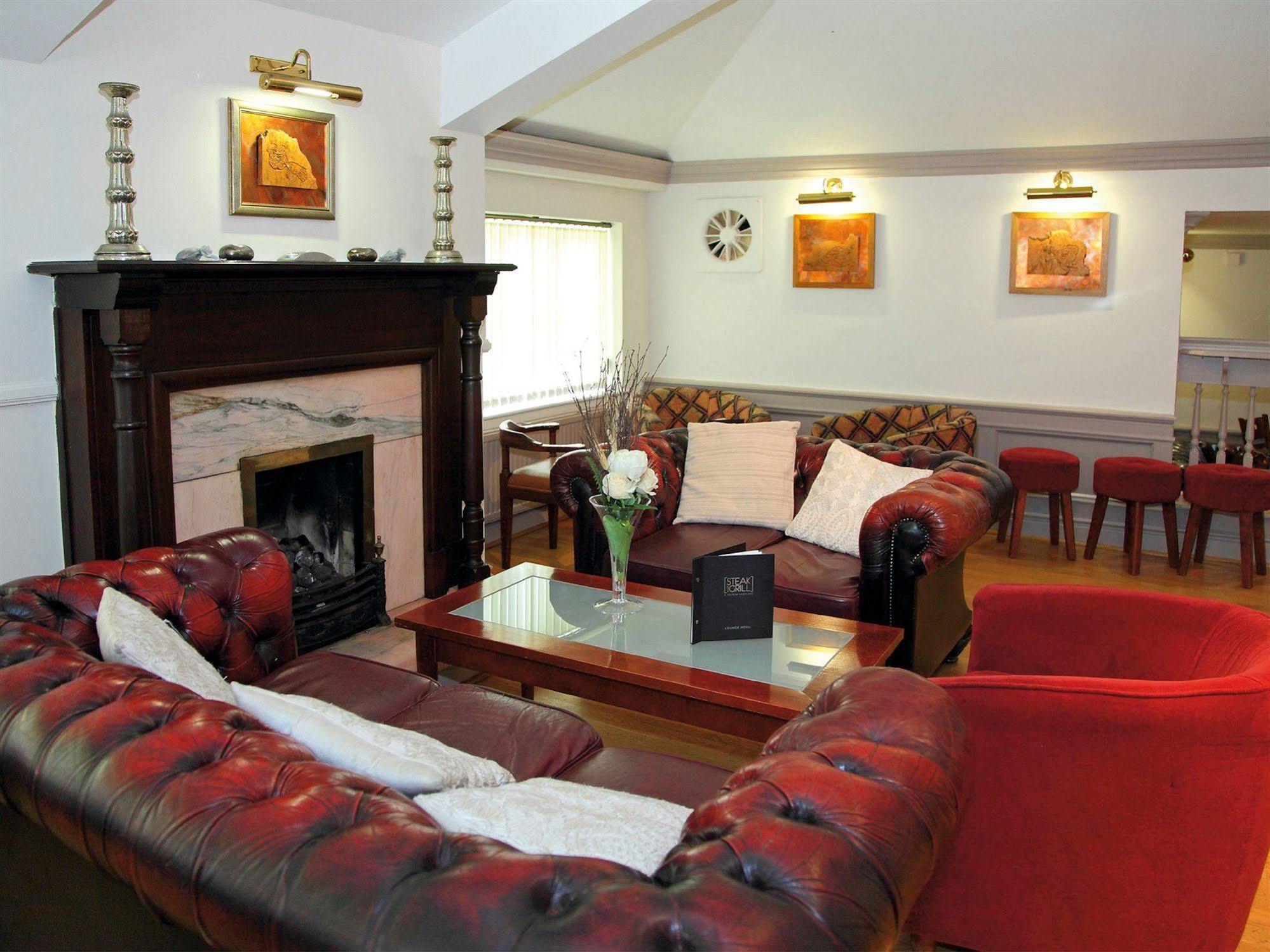 The Lymm Hotel 外观 照片